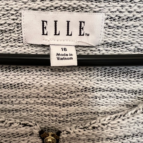 Elle Peplum style gray tweed jacket, size 16 ladies ๐๐๐ - Picture 2 of 9